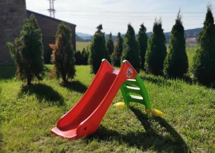 Apartamento Sa Dvoristem Modesty